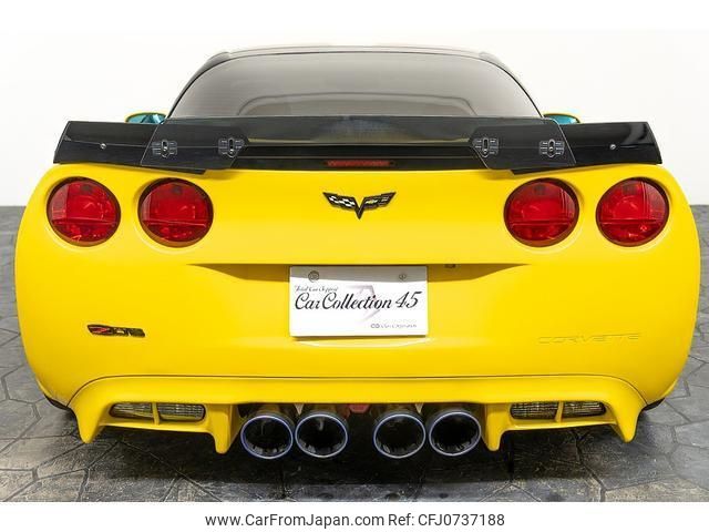 chevrolet corvette 2006 quick_quick_X245A_1G1YY26E575112583 image 2