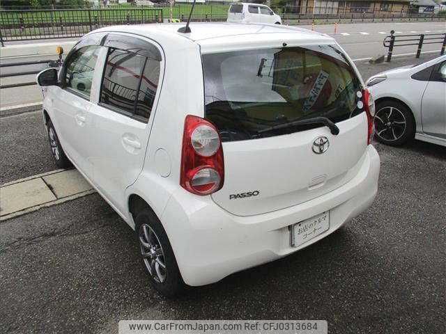 toyota passo 2011 TE704 image 1