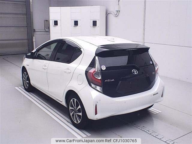 toyota aqua 2018 -TOYOTA--AQUA NHP10-6774698---TOYOTA--AQUA NHP10-6774698- image 2
