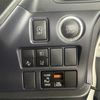 toyota voxy 2016 CARSENSOR_JP_AU6300024591 image 37