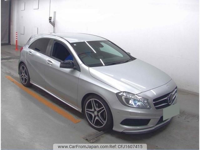 mercedes-benz a-class 2015 CFJ1607415 image 1