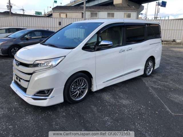 toyota noah 2020 -TOYOTA--Noah DBA-ZRR80G--ZRR80-0590629---TOYOTA--Noah DBA-ZRR80G--ZRR80-0590629- image 1