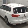 volkswagen passat-variant 2018 quick_quick_LDA-3CDFC_WVWZZZ3CZJE109463 image 2