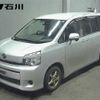 toyota voxy 2013 -TOYOTA--Voxy ZRR70G--0579798---TOYOTA--Voxy ZRR70G--0579798- image 1