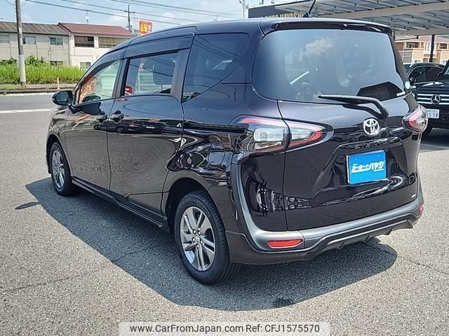 toyota sienta 2018 CFJ1575570 image 2
