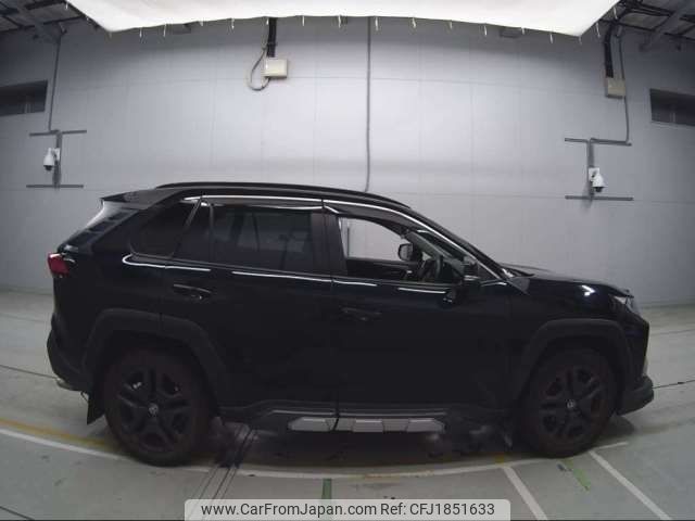 toyota rav4 2023 CFJ1851633 image 2