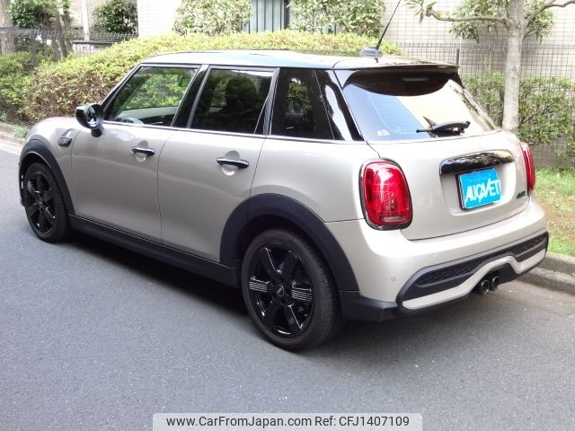 mini mini-others 2022 -BMW--BMW Mini 3DA-XY20MW--WMW22DV0602S39511---BMW--BMW Mini 3DA-XY20MW--WMW22DV0602S39511- image 2