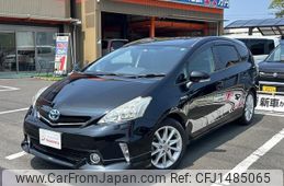 toyota prius-α 2014 CFJ1485065