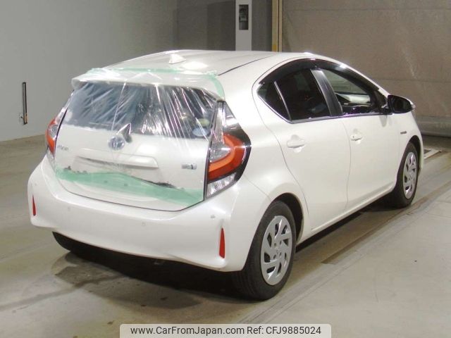 toyota aqua 2018 -TOYOTA--AQUA NHP10-6786394---TOYOTA--AQUA NHP10-6786394- image 2