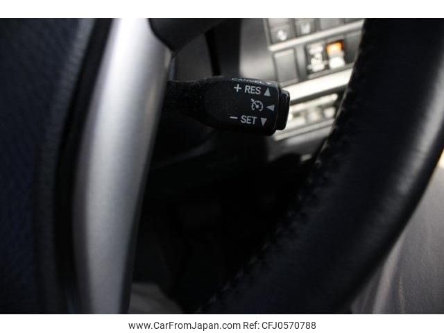 toyota voxy 2017 -TOYOTA--Voxy DAA-ZWR80G--ZWR80-0296582---TOYOTA--Voxy DAA-ZWR80G--ZWR80-0296582- image 2