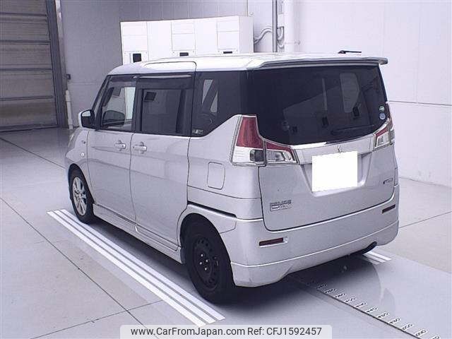 mitsubishi delica-d2 2017 CFJ1592457 image 2
