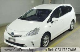 toyota prius-α 2014 CFJ1787606