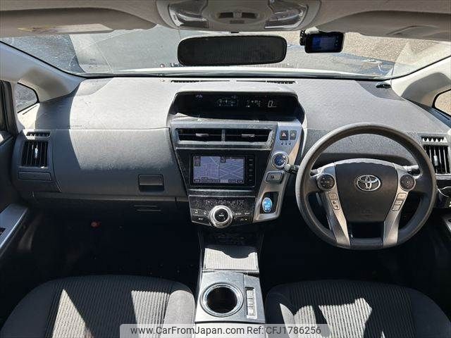 toyota prius-α 2016 CFJ1786256 image 2