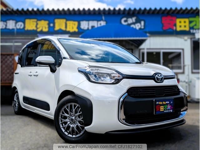 toyota sienta 2023 CFJ1827102 image 1