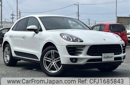 porsche macan 2015 CFJ1685843