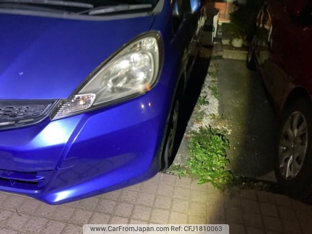 honda fit 2011 CFJ1810063 image 2