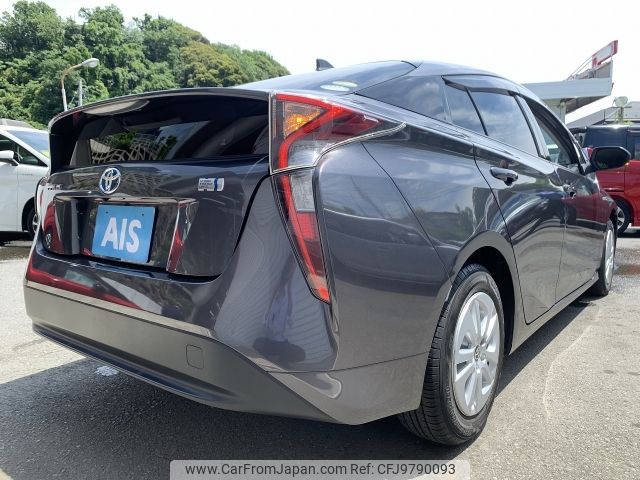 toyota prius 2017 -TOYOTA--Prius DAA-ZVW50--ZVW50-8051868---TOYOTA--Prius DAA-ZVW50--ZVW50-8051868- image 2