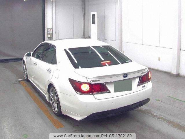 toyota crown-hybrid 2014 CFJ1702189 image 2