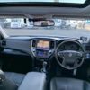 toyota crown-hybrid 2018 CFJ1742670 image 4