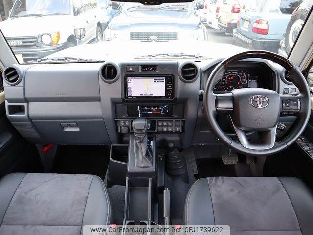 toyota land-cruiser-wagon 2024 CFJ1739622 image 2