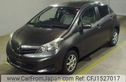 toyota vitz 2014 CFJ1527017