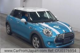 mini mini-others 2015 quick_quick_DBA-XS15_WMWXS520902C86258