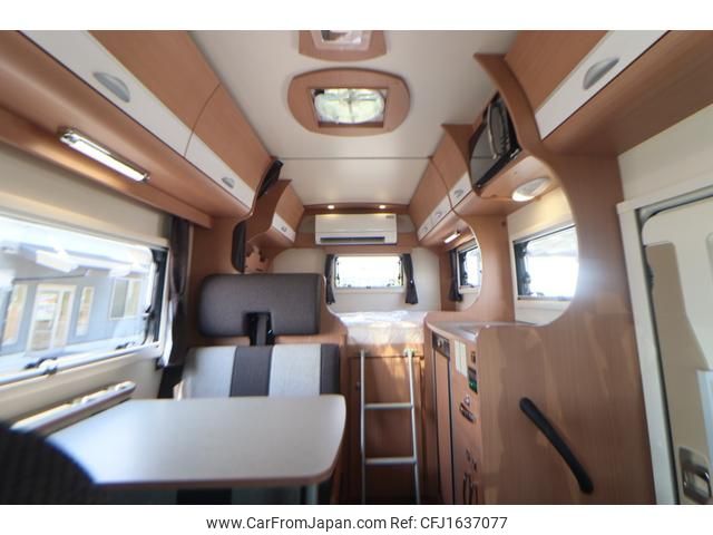 toyota camroad 2025 CFJ1637077 image 2