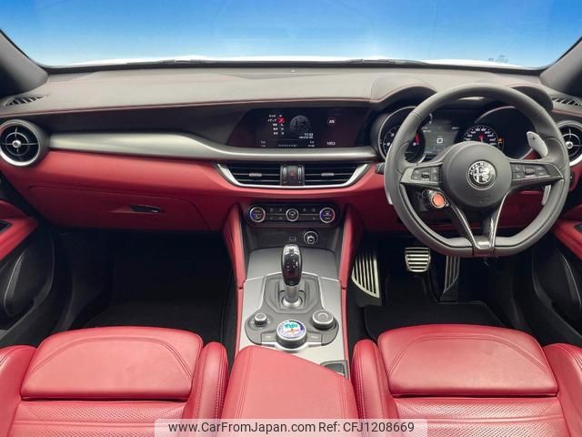 alfa-romeo stelvio 2019 quick_quick_94922_ZARPAHGX7K7C72755 image 2