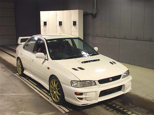 car_4688c7cc-981b-452c-8a3a-