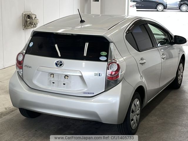 toyota aqua 2014 -TOYOTA--AQUA NHP10-6337476---TOYOTA--AQUA NHP10-6337476- image 2