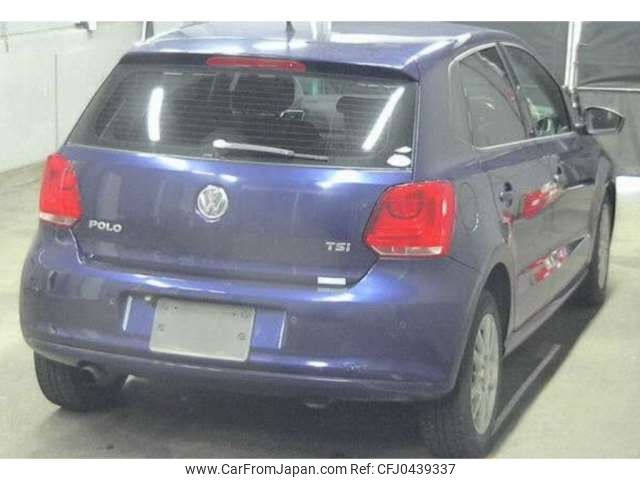 volkswagen polo 2011 -VOLKSWAGEN--VW Polo DBA-6RCBZ--WVWZZZ6RZCU017035---VOLKSWAGEN--VW Polo DBA-6RCBZ--WVWZZZ6RZCU017035- image 2