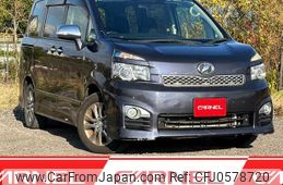 toyota voxy 2010 M00627