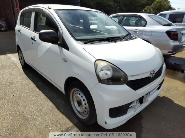 toyota pixis-epoch 2014 CFJ1839304 image 2