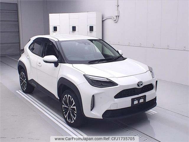 toyota yaris-cross 2022 CFJ1735705 image 1