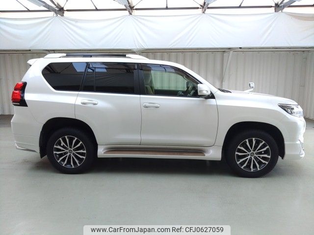 toyota land-cruiser-prado 2020 ENHANCEAUTO_1_ea292955 image 2