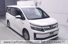 toyota voxy 2014 CFJ1444671