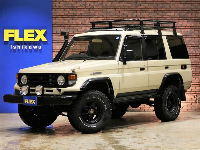 car_46b4ae03-979f-47dd-bf18-