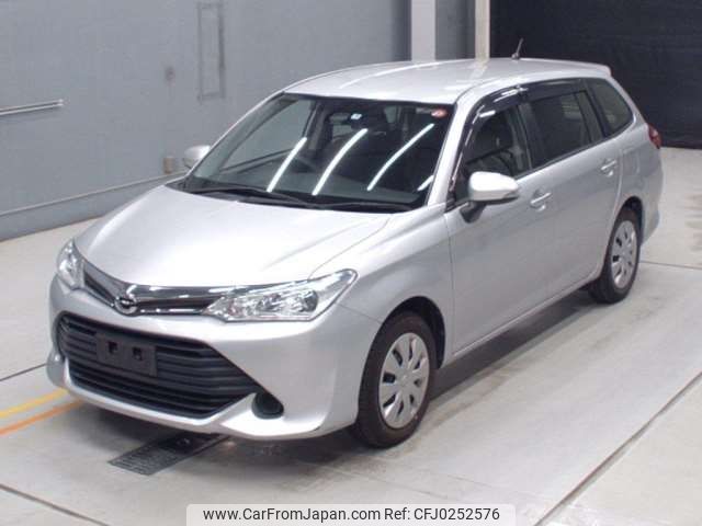 toyota corolla-fielder 2017 -TOYOTA--Corolla Fielder DBA-NRE161G--NRE161-0038100---TOYOTA--Corolla Fielder DBA-NRE161G--NRE161-0038100- image 1