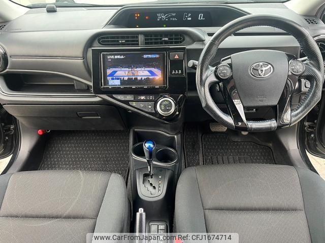 toyota aqua 2016 CFJ1674714 image 2