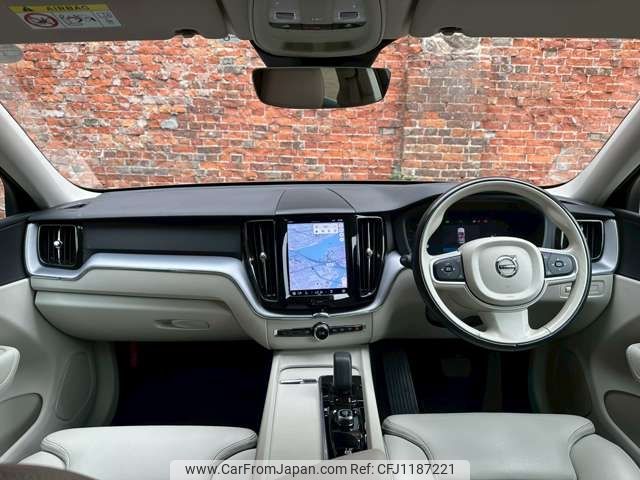 volvo xc60 2022 -VOLVO--Volvo XC60 5AA-UB420TXCM--YV1UZL1MCN1991125---VOLVO--Volvo XC60 5AA-UB420TXCM--YV1UZL1MCN1991125- image 2