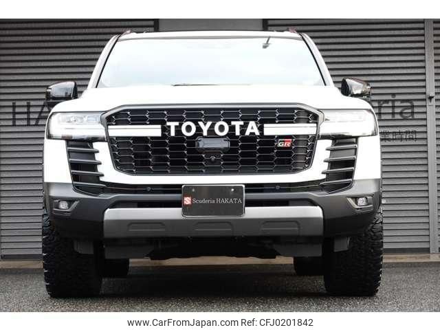 toyota land-cruiser 2023 CFJ0201842 image 2
