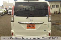 nissan serena 2011 TE3029