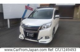 toyota esquire 2015 -TOYOTA 【名変中 】--Esquire ZWR80G--0141080---TOYOTA 【名変中 】--Esquire ZWR80G--0141080-