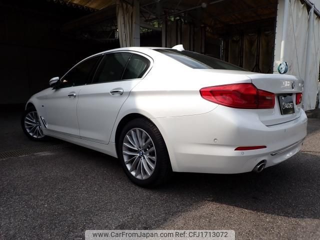 bmw 5-series 2017 CFJ1713072 image 2