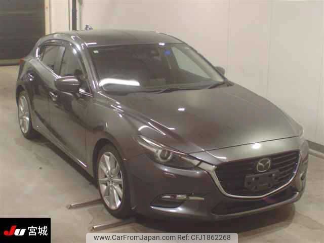 mazda axela 2017 CFJ1862268 image 1