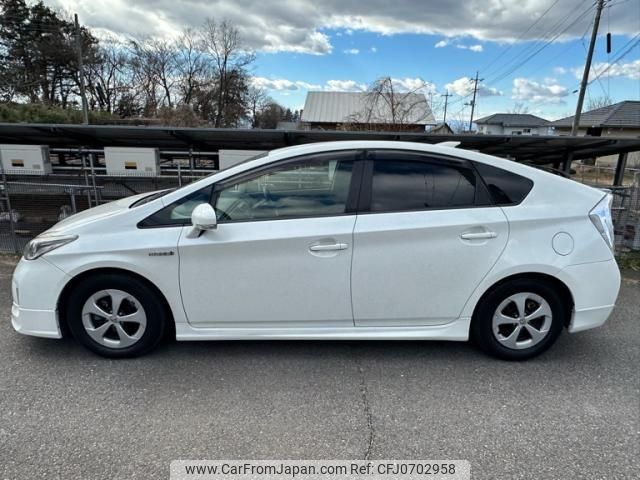 toyota prius 2014 CFJ0702958 image 2