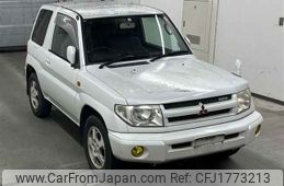 mitsubishi pajero-io 2000 CFJ1773213