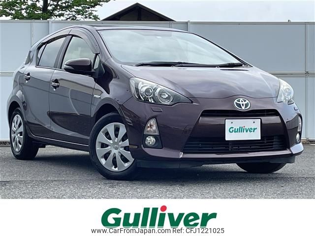 toyota aqua 2014 -TOYOTA--AQUA DAA-NHP10--NHP10-2334552---TOYOTA--AQUA DAA-NHP10--NHP10-2334552- image 1