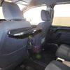 toyota noah 2017 -TOYOTA--Noah DBA-ZRR80W--ZRR80-0370358---TOYOTA--Noah DBA-ZRR80W--ZRR80-0370358- image 9