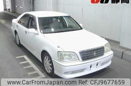 toyota crown 2002 CFJ9677659